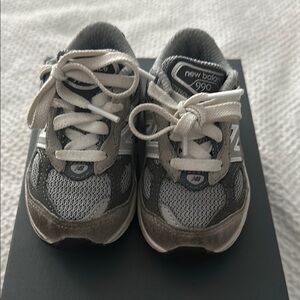 New Balance Gray and White Sneakers with Chunky Silhouette